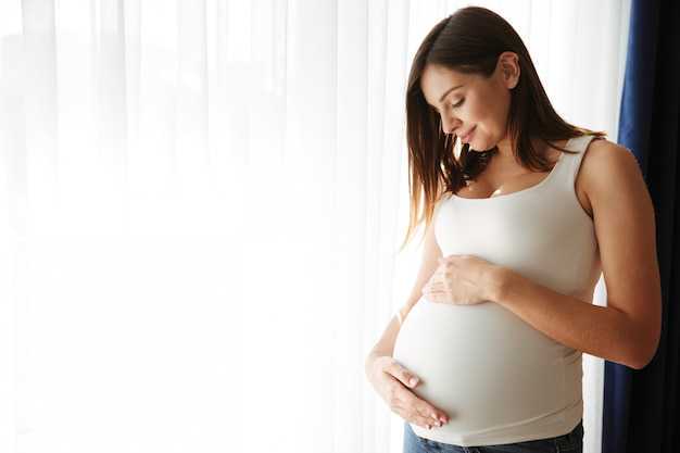 腺肌症女性如何选择代生妈妈进行囊胚移植？一文解析费用与成功率